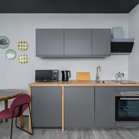 Апартаменты Citystay Przedzalniana Z Klimatyzacja *