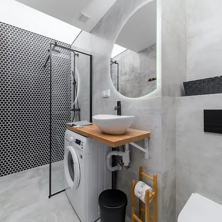 Citystay Przedzalniana Z Klimatyzacja Apartment