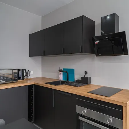 Citystay Przedzalniana Z Klimatyzacja Łódź