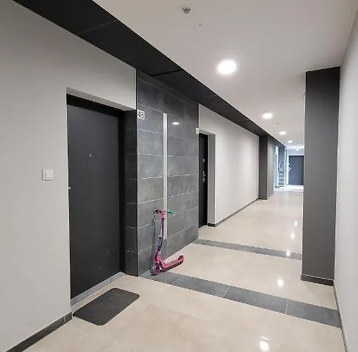 Citystay Przedzalniana Z Klimatyzacja 아파트 *