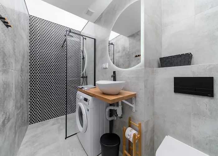 Citystay Przedzalniana Z Klimatyzacja 아파트